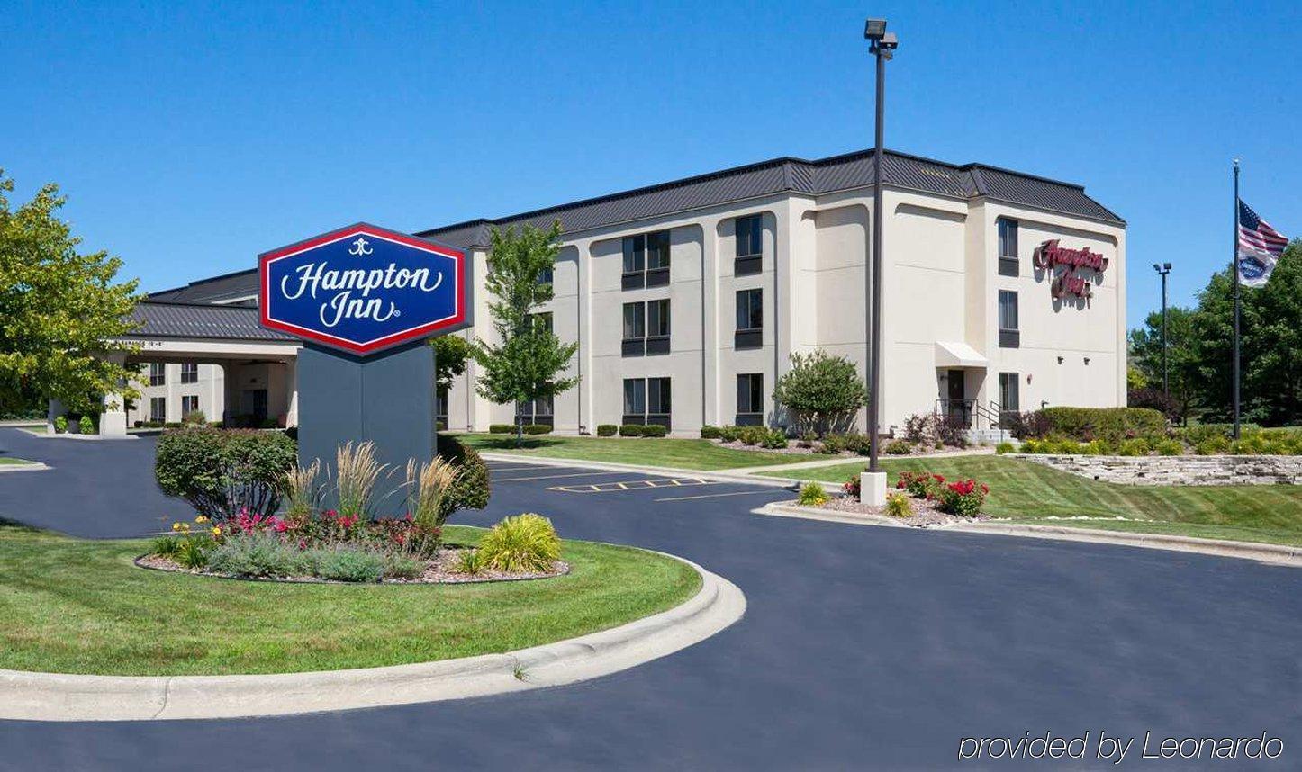 Hampton Inn Milwaukee Airport Exterior foto